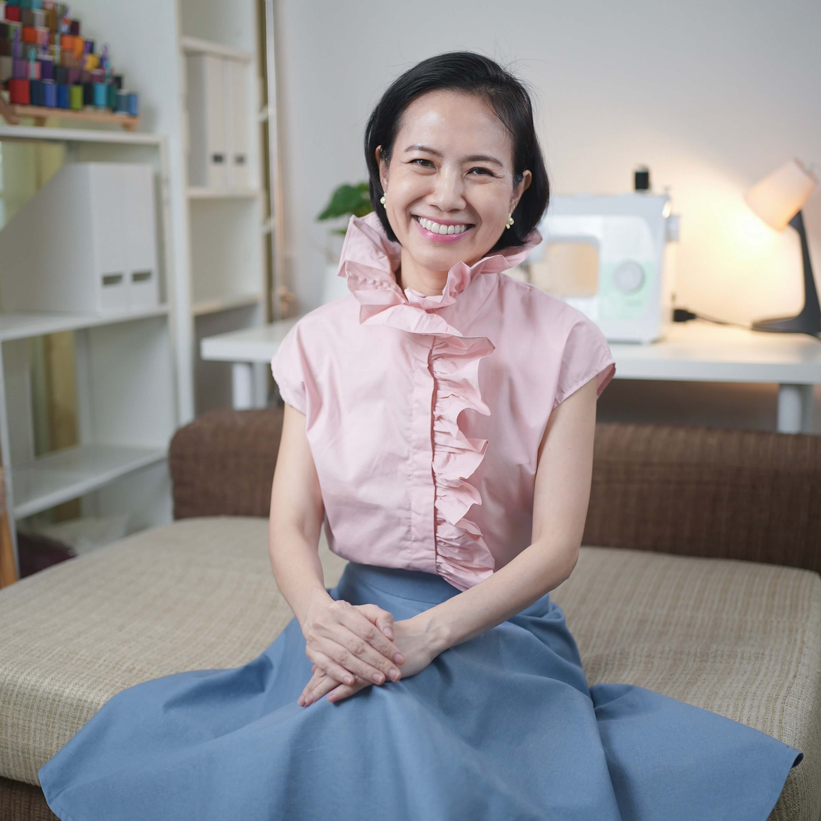 สีชมพู M